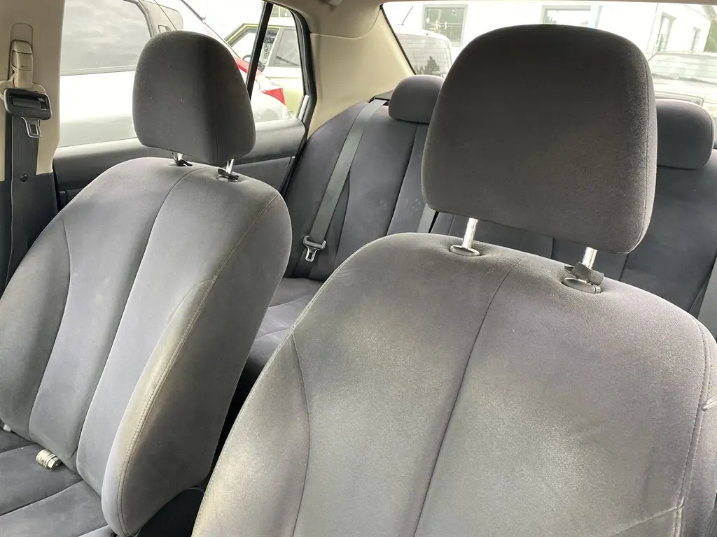 2008 Nissan Versa 1.8 S Auto photo 5