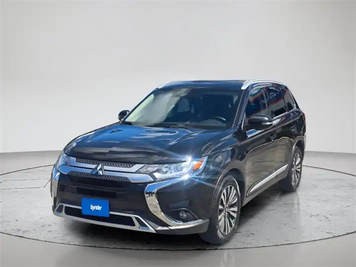 2020 Mitsubishi Outlander SEL S-AWC's photo