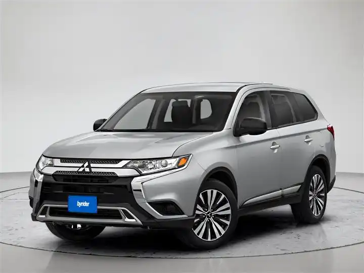 2019 Mitsubishi Outlander ES FWD's photo