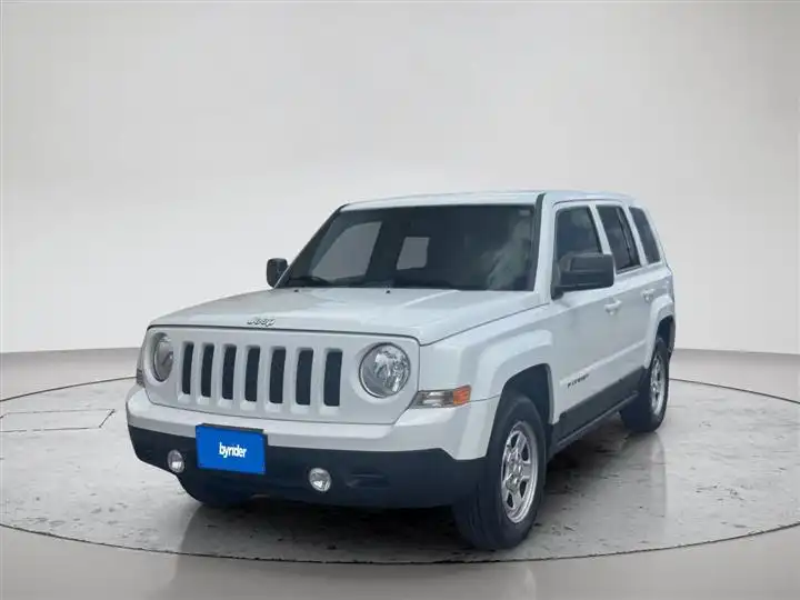 2016 Jeep Patriot Sport's photo