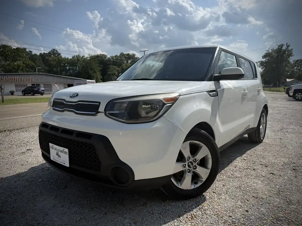 2017 Kia Soul 1.6L Base 6 A/T's photo