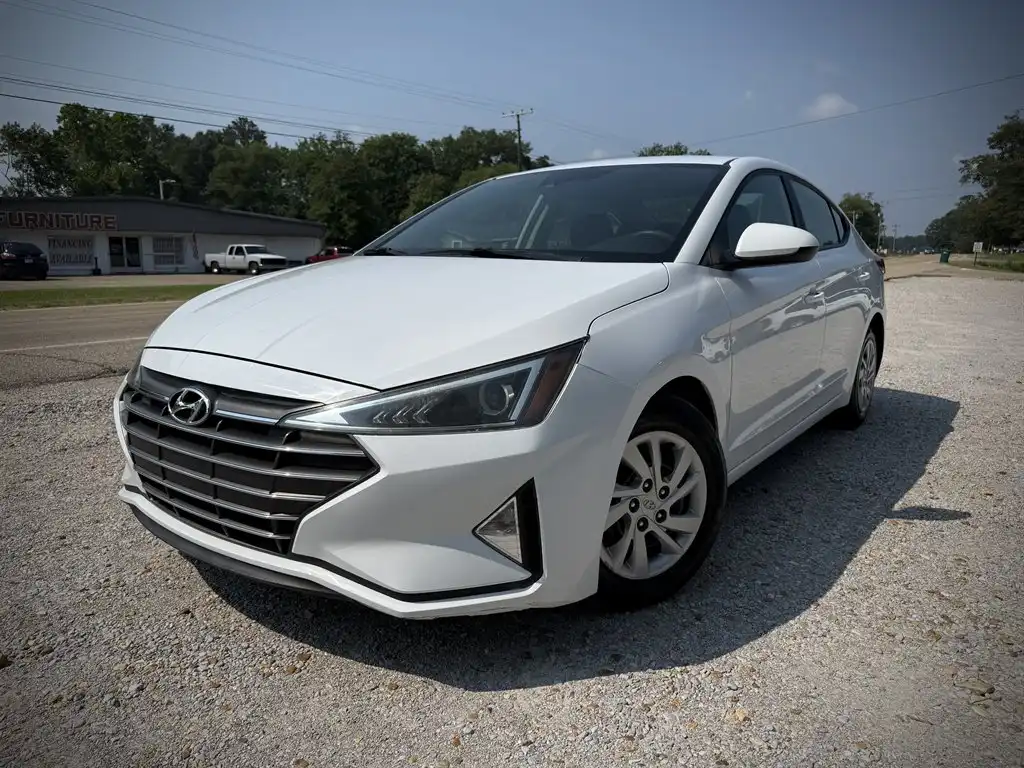 2020 Hyundai Elantra 2.0 SE A/T's photo