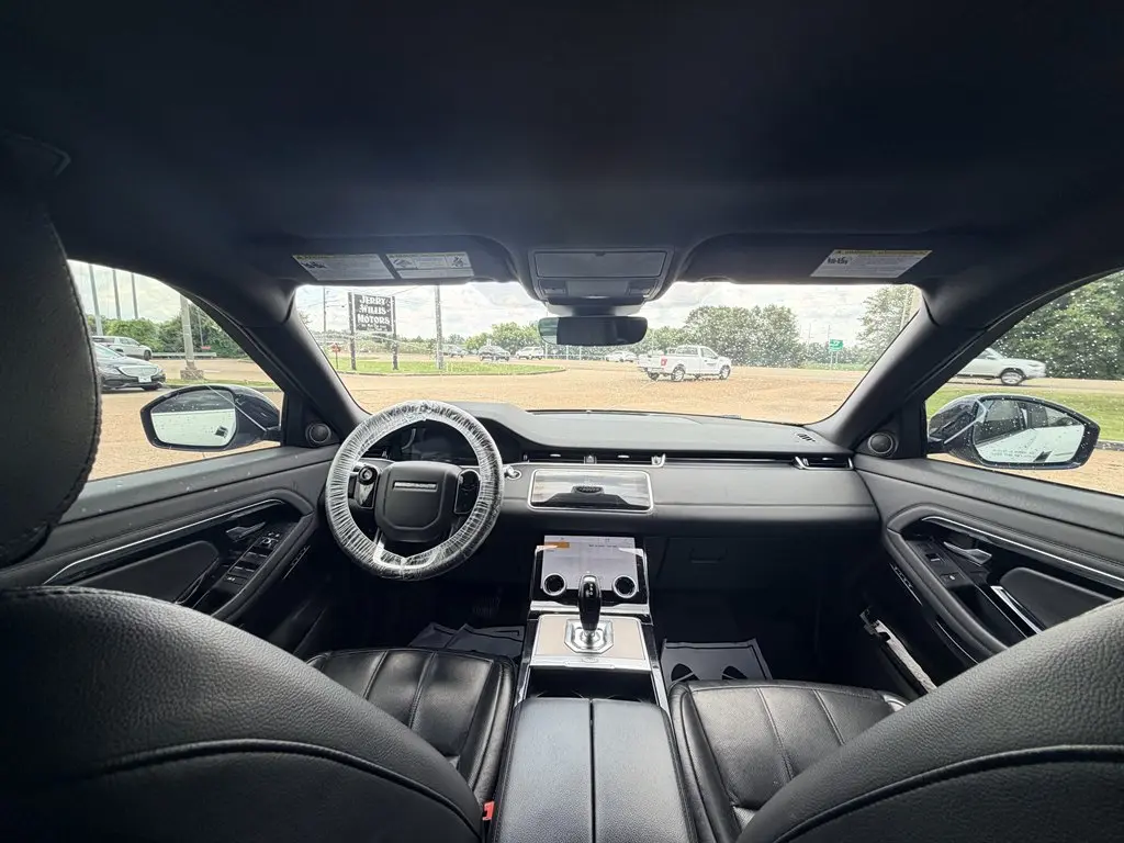 2020 Land Rover Range Rover Evoque SE photo 5