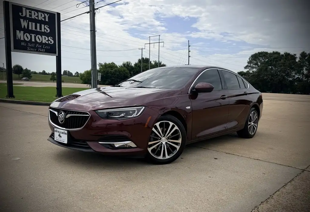 2018 Buick Regal Preferred II FWD's photo