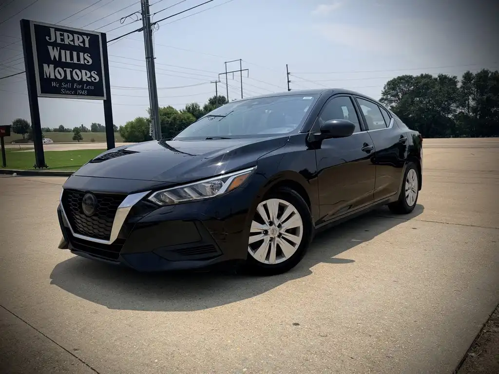 2020 Nissan Sentra S CVT's photo