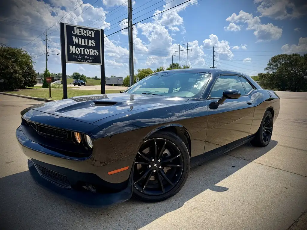 2021 Dodge Challenger GT Auto photo 1