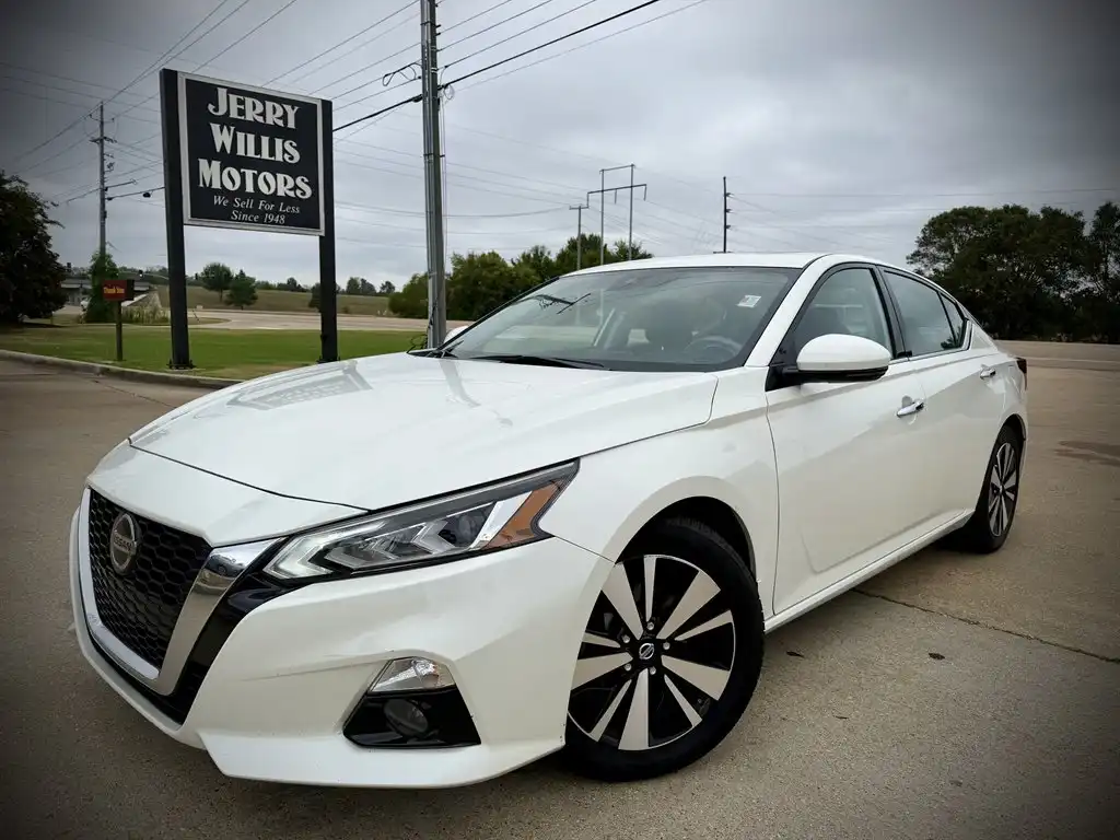 2020 Nissan Altima 2.5 SL's photo