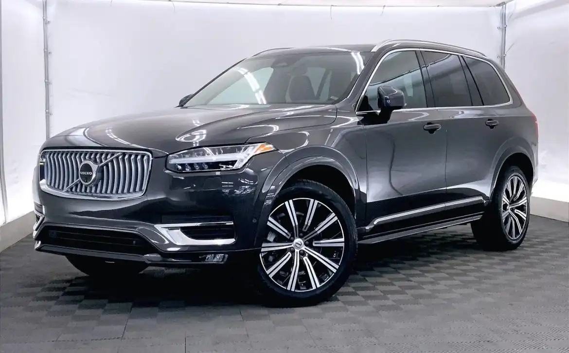 2024 Volvo XC90 B6 Plus 7-Seater Bright Theme AWD's photo