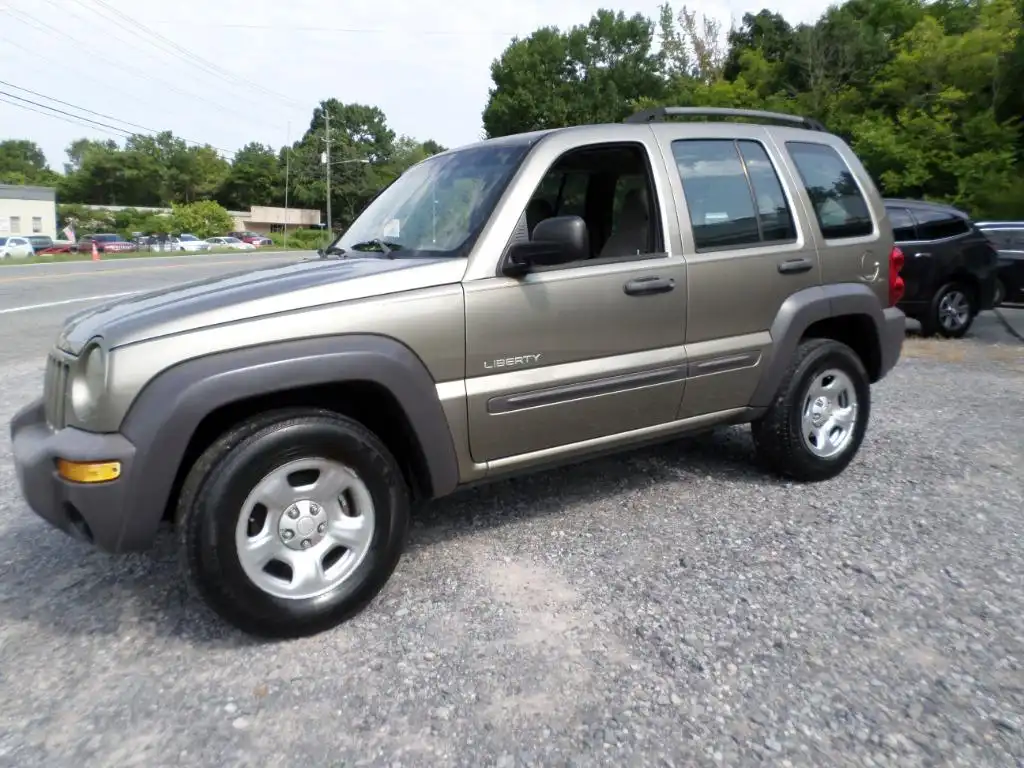 2004 Jeep Liberty Sport's photo