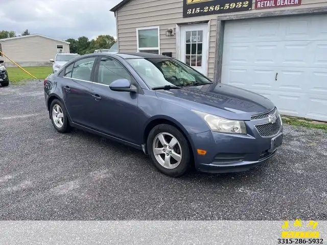 2013 Chevrolet Cruze 1LT Auto's photo