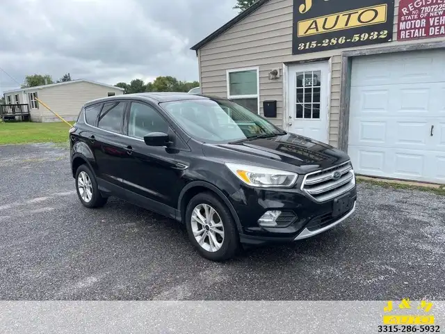 2017 Ford Escape SE 4WD's photo