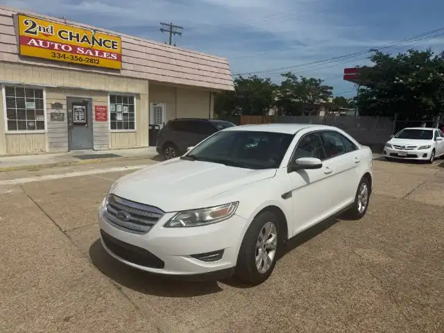 2011 Ford Taurus SEL FWD's photo