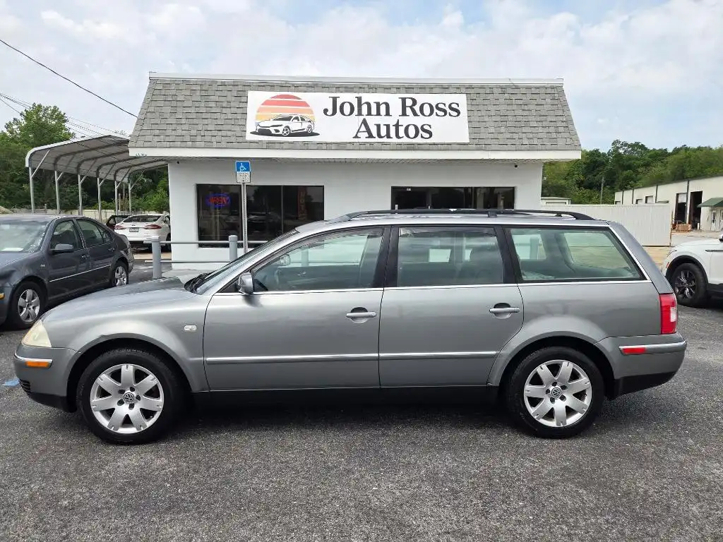 2003 Volkswagen Passat GLX 5AT's photo