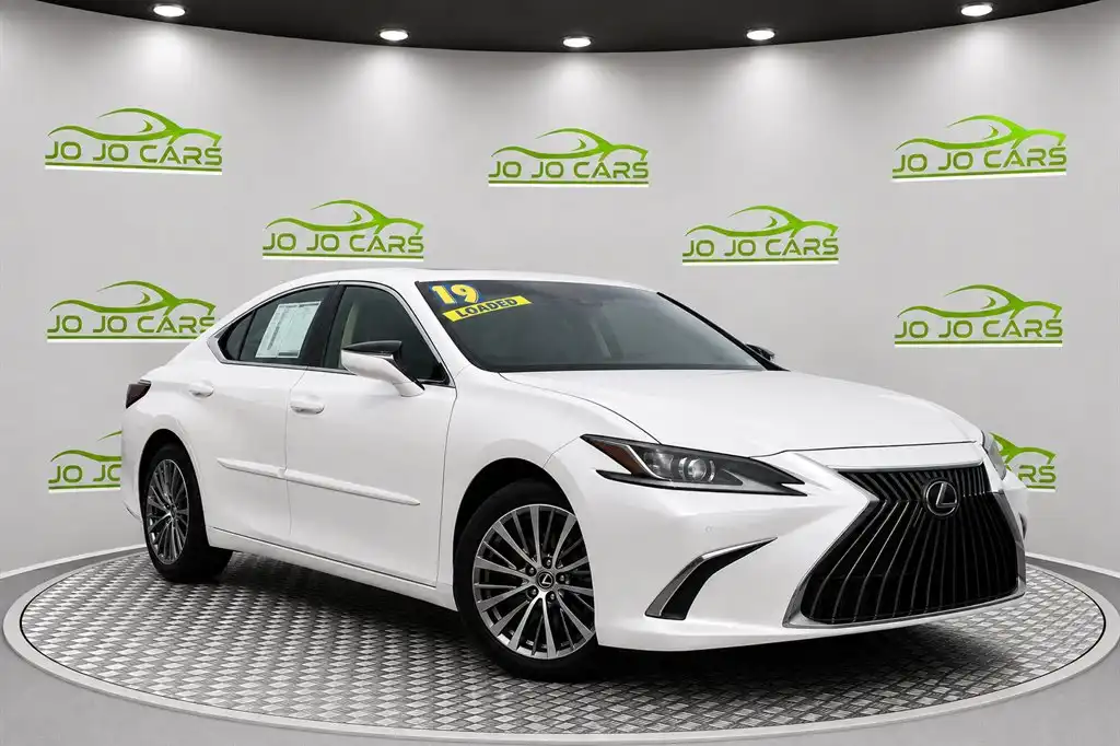 2019 Lexus ES 350 350's photo