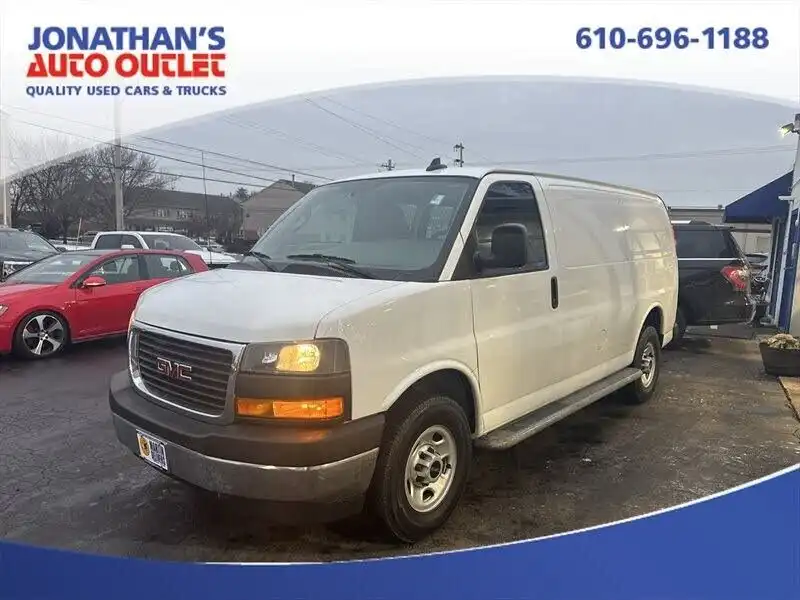 2021 GMC Savana 2500's photo