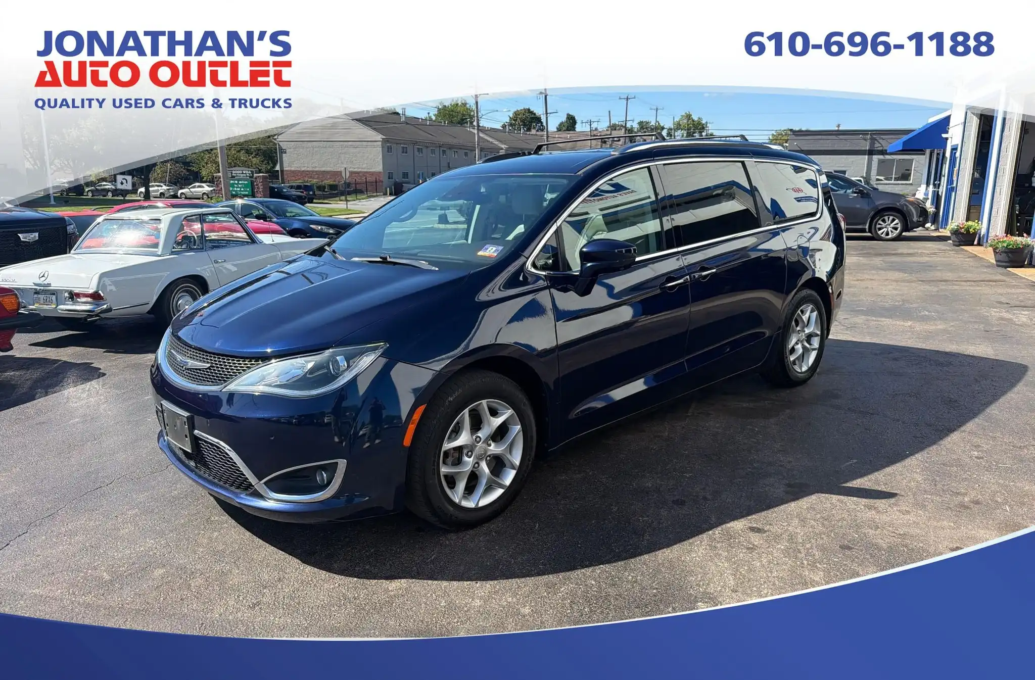 2019 Chrysler Pacifica Touring L Plus's photo