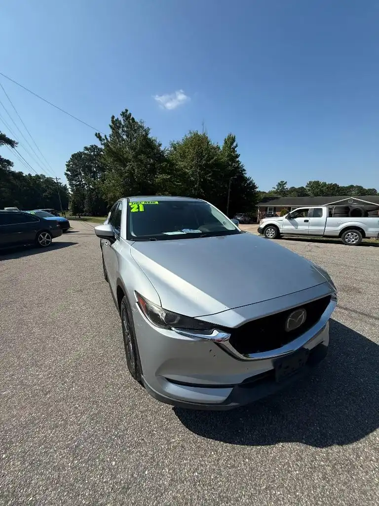 2021 Mazda CX-5 Touring Auto's photo