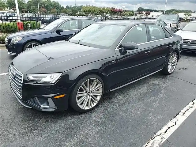 2019 Audi A4 2.0T quattro S tronic Premium Plus's photo