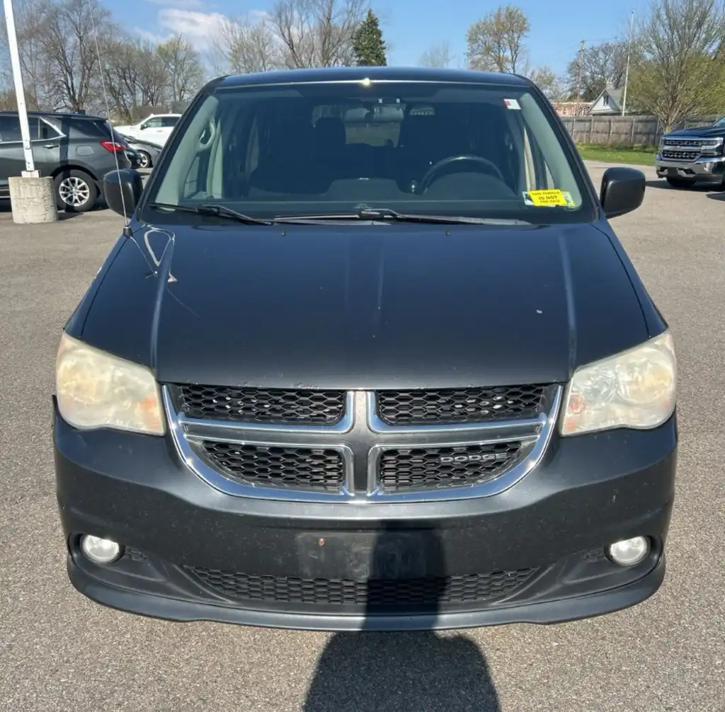 2012 Dodge Grand Caravan Crew's photo