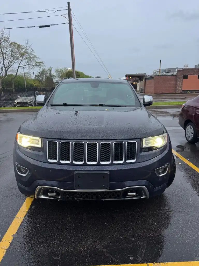 2015 Jeep Grand Cherokee Overland 4WD's photo
