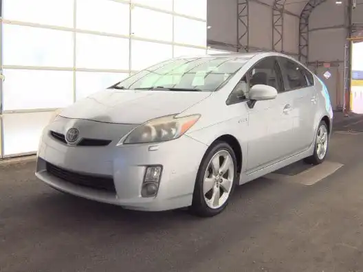 2010 Toyota Prius IV's photo