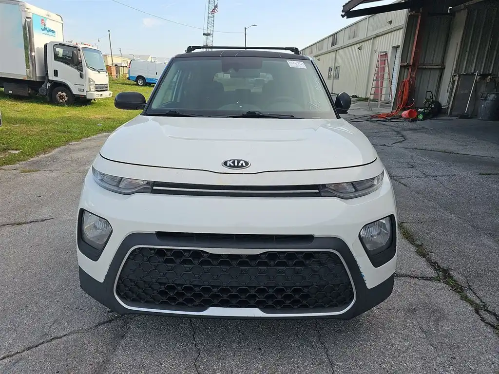 2021 Kia Soul 2.0L S IVT's photo