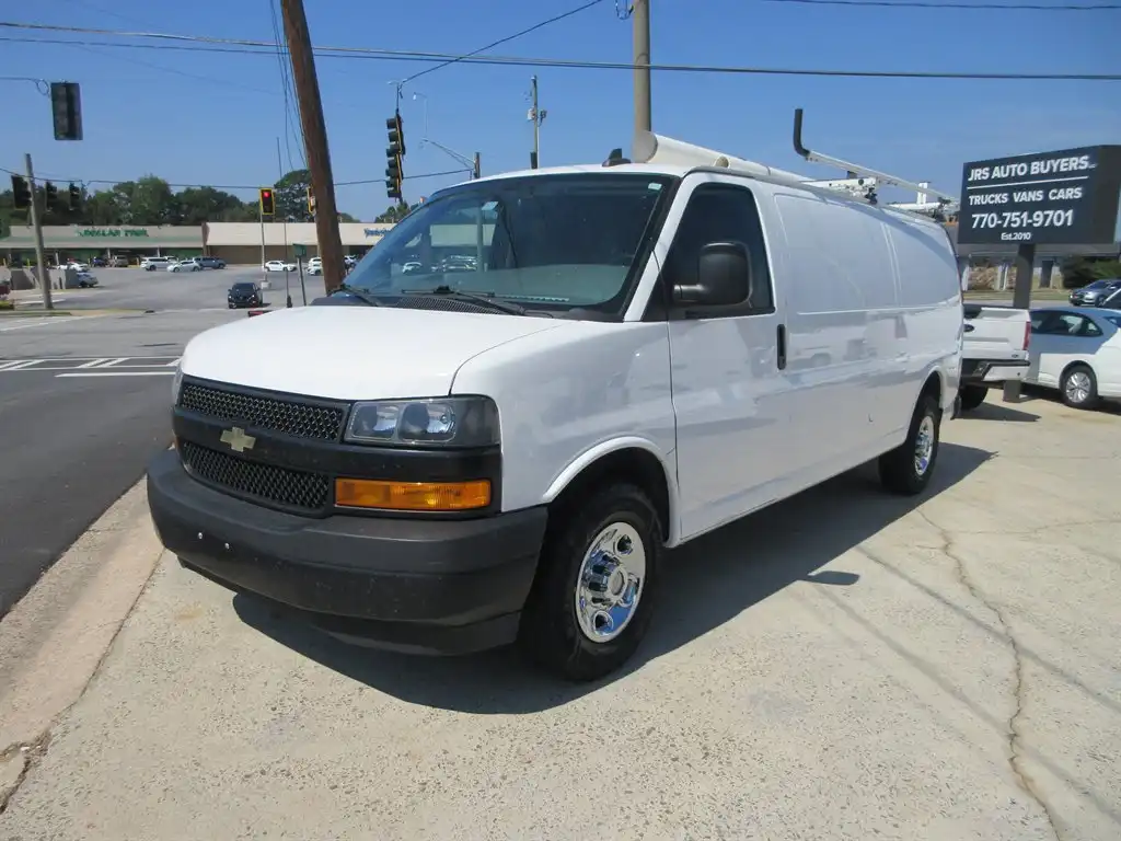 2021 Chevrolet Express Work Van HD 2500 Extended's photo