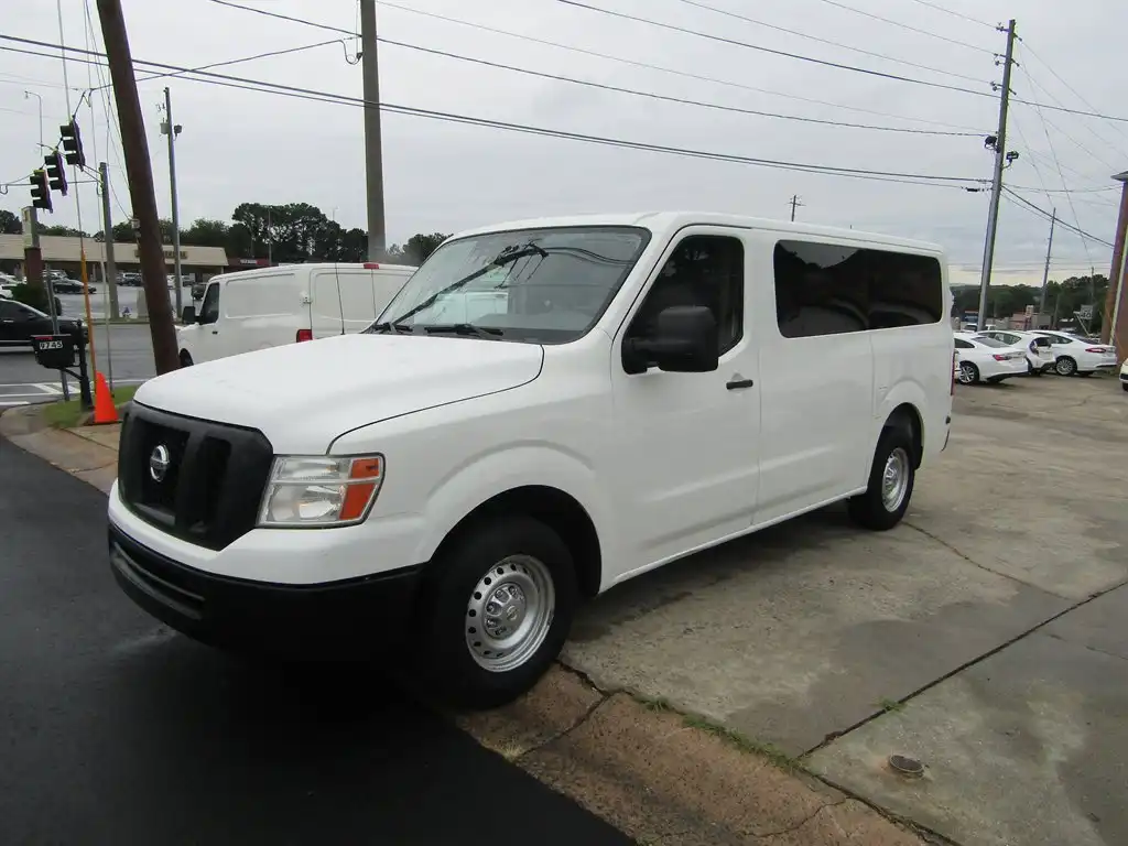 2015 Nissan NV 3500 S V6's photo