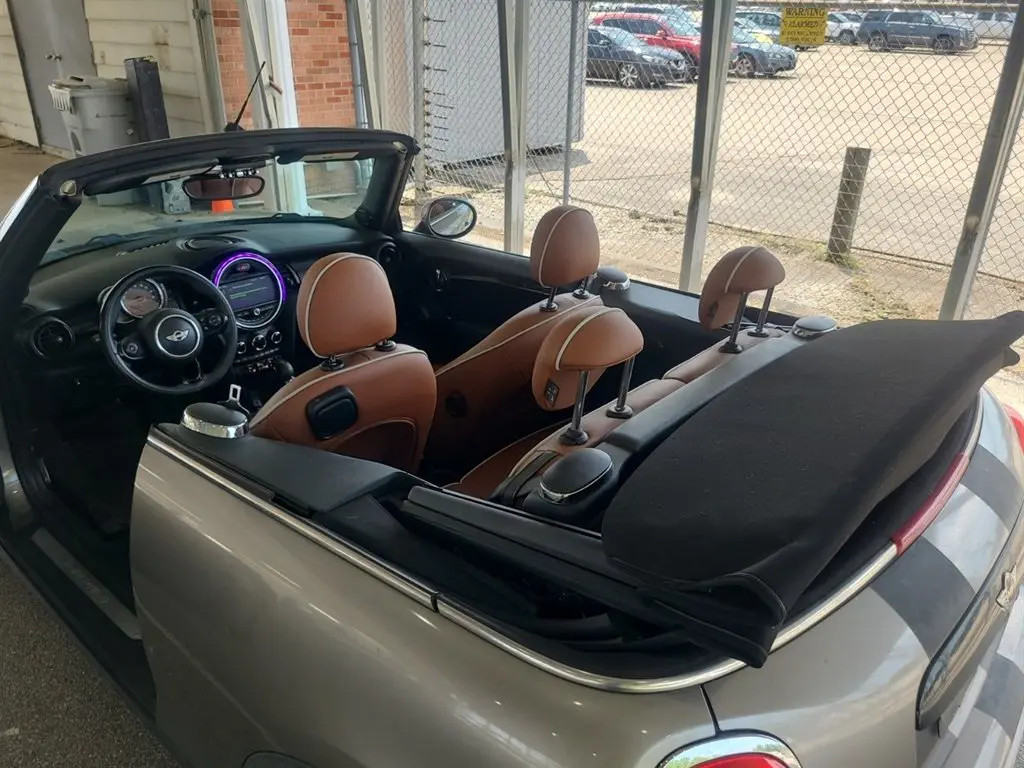 2016 MINI Cooper S photo 5