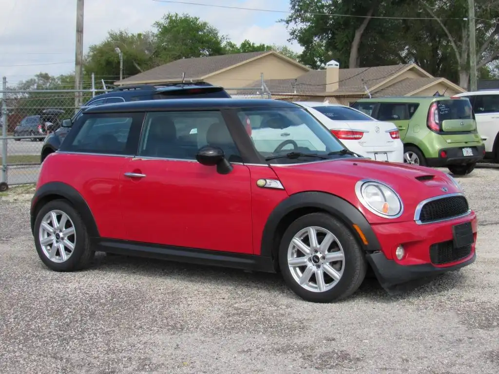 2010 MINI Cooper S's photo