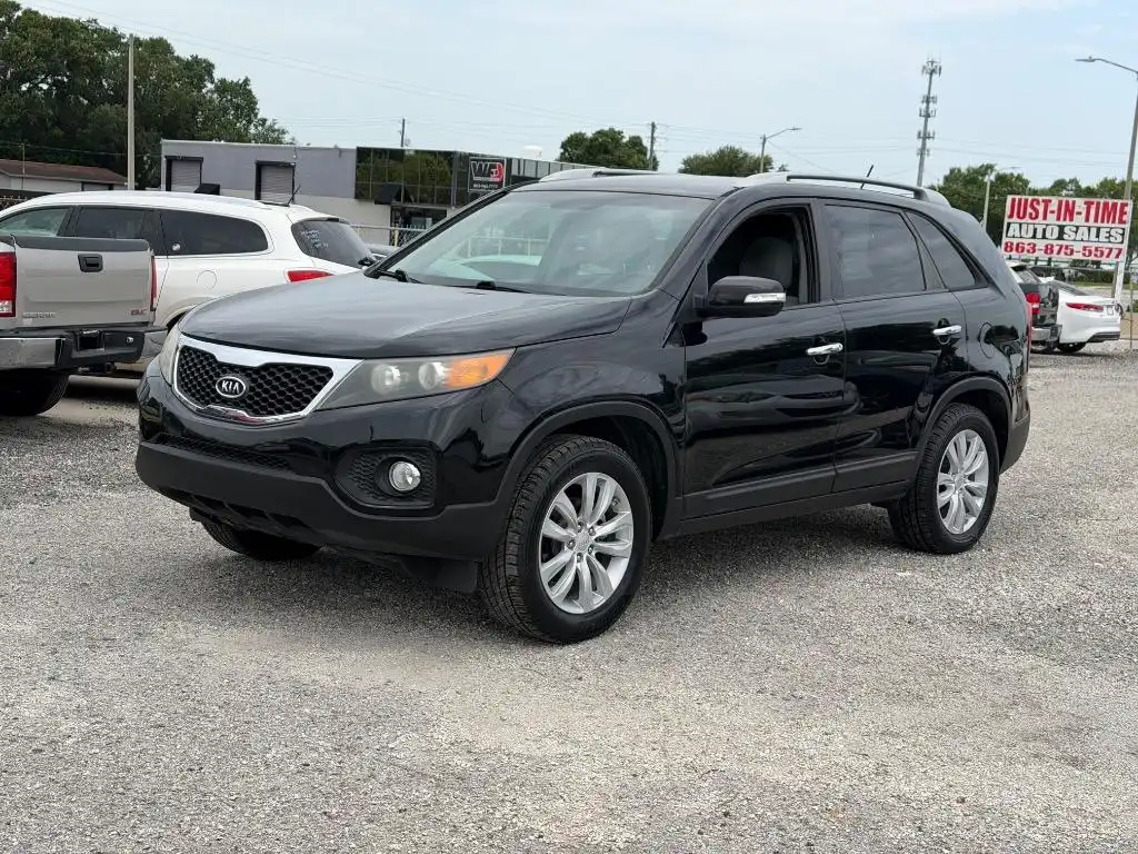 2011 Kia Sorento LX V6 AT's photo