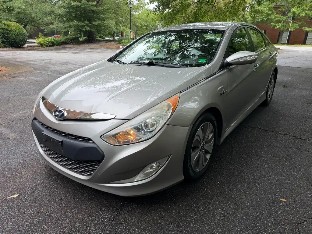 2013 Hyundai Sonata Limited's photo