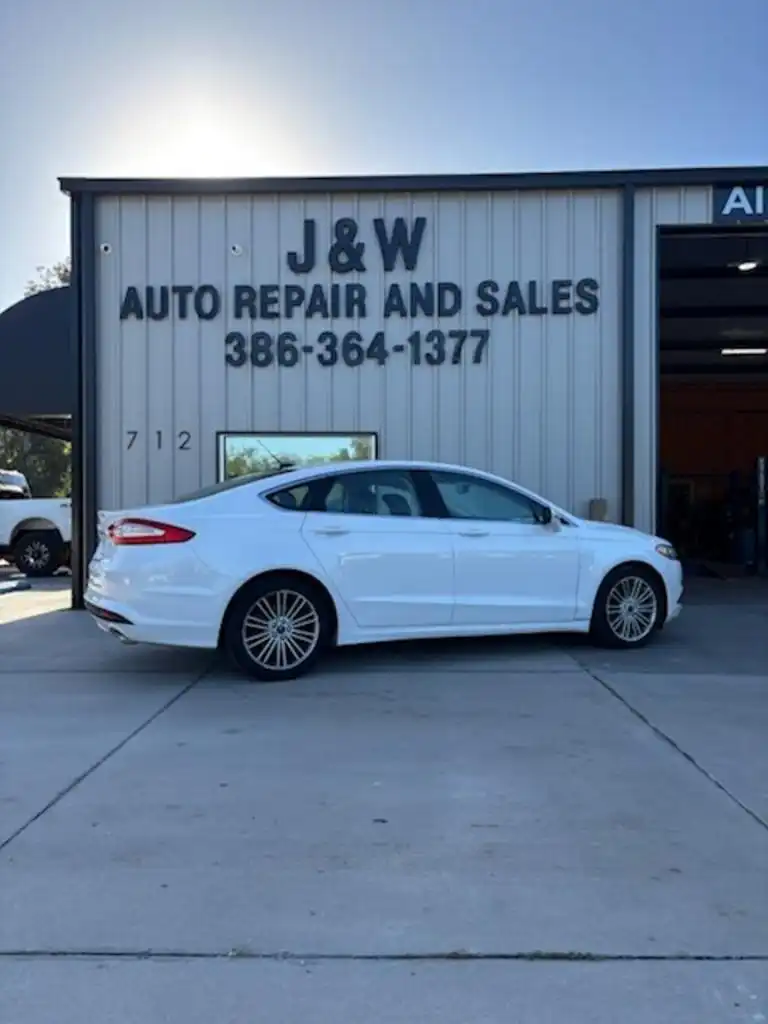 2014 Ford Fusion SE FWD I4's photo