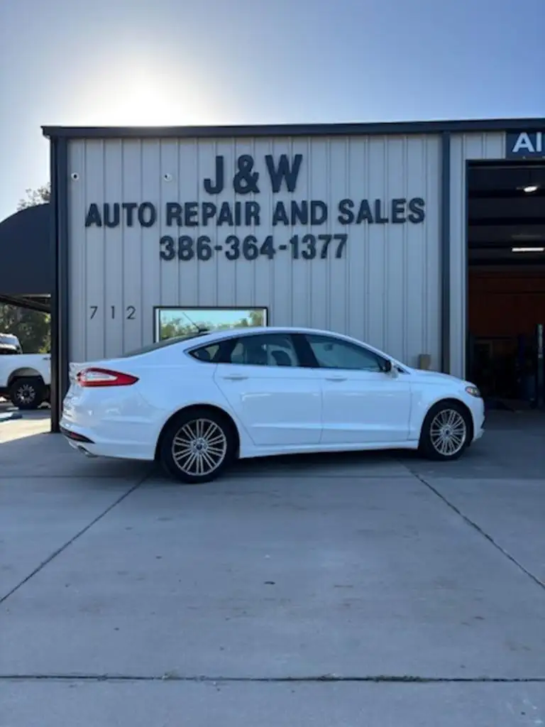 2014 Ford Fusion SE FWD I4's photo