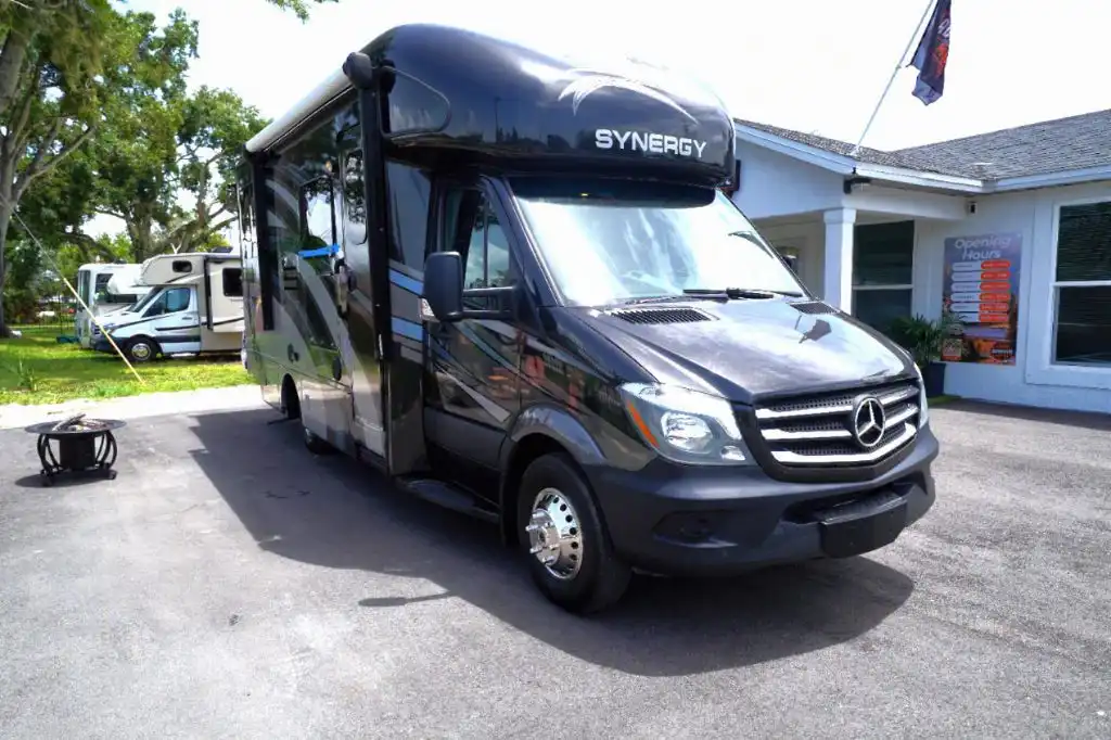 2016 Mercedes-Benz Sprinter 3500 170 WB's photo