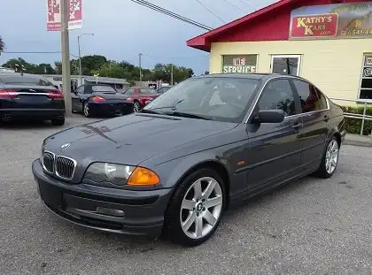 2000 BMW 3 Series 328i's photo