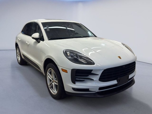 2021 Porsche Macan Base's photo