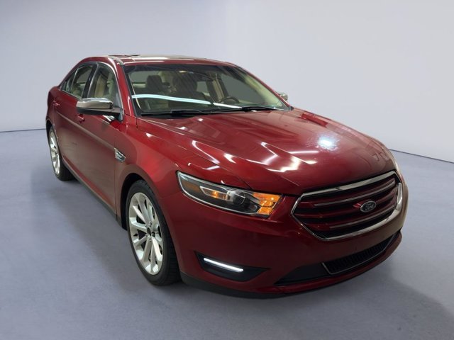 2018 Ford Taurus Limited AWD's photo