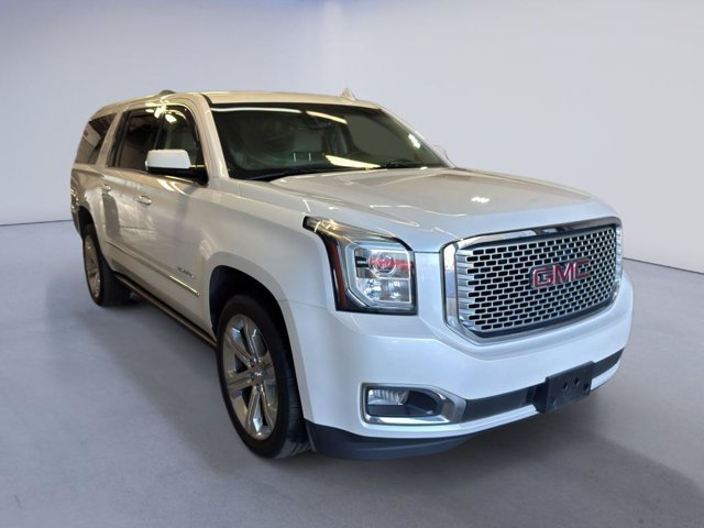 2016 GMC Yukon Denali AWD's photo