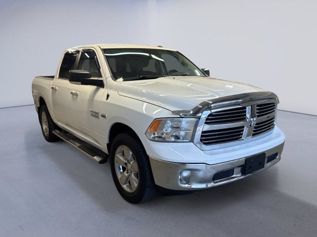 2015 RAM 1500 Big Horn/Lone Star 4WD Crew Cab's photo
