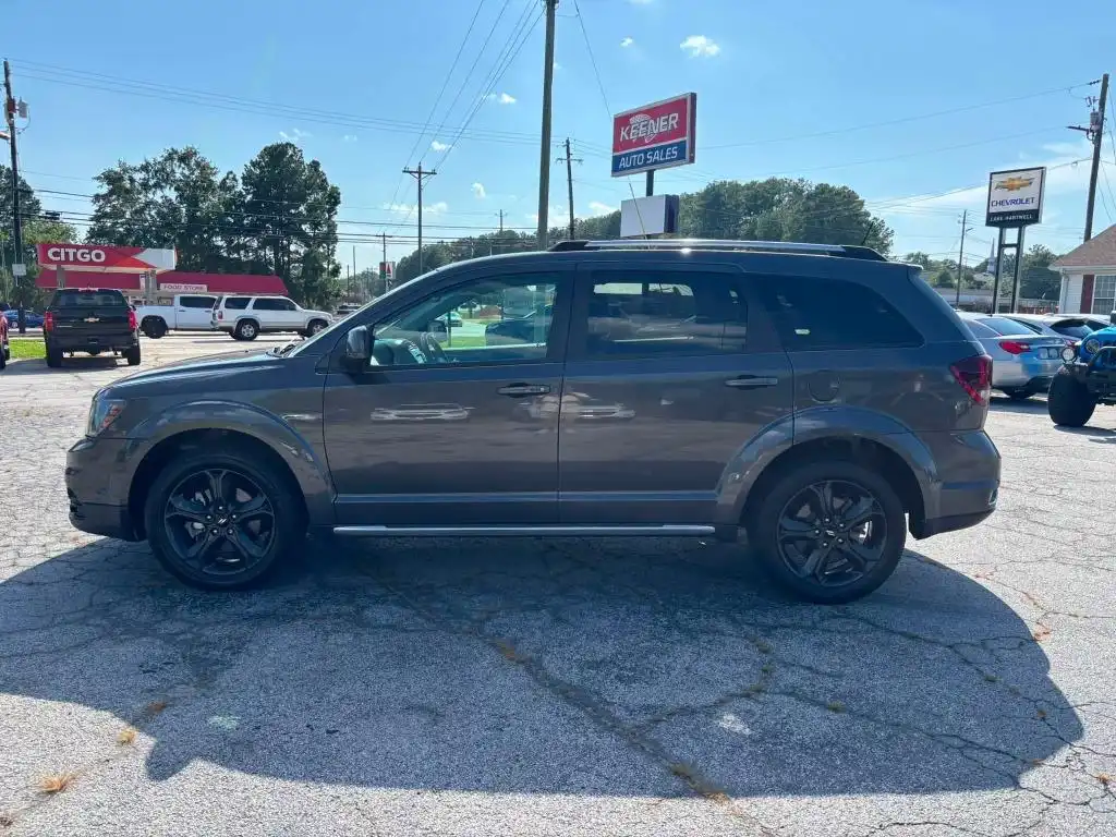 2020 Dodge Journey Crossroad FWD's photo