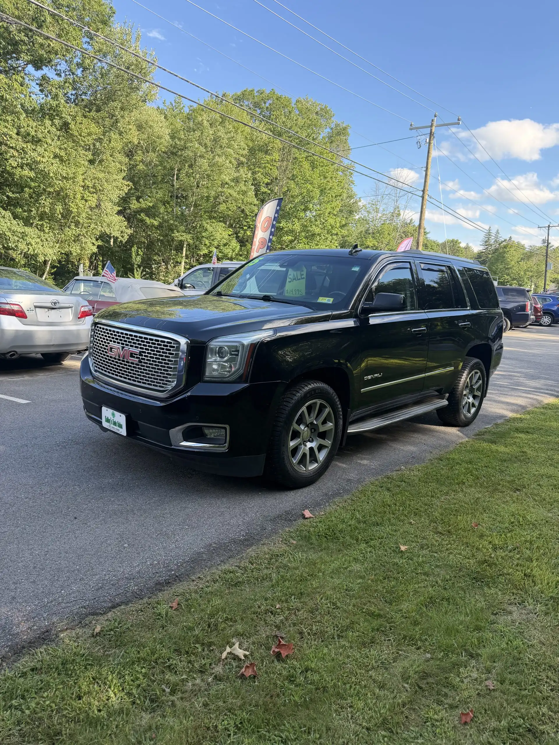 2015 GMC Yukon 4WD Denali's photo