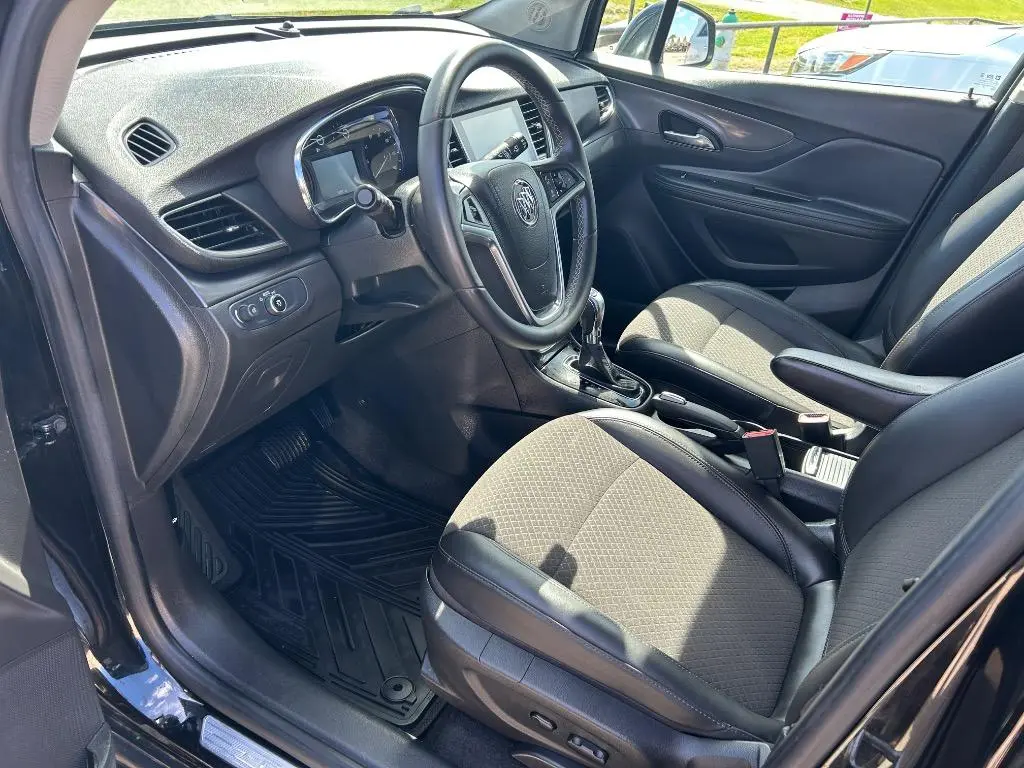 2019 Buick Encore Preferred photo 4