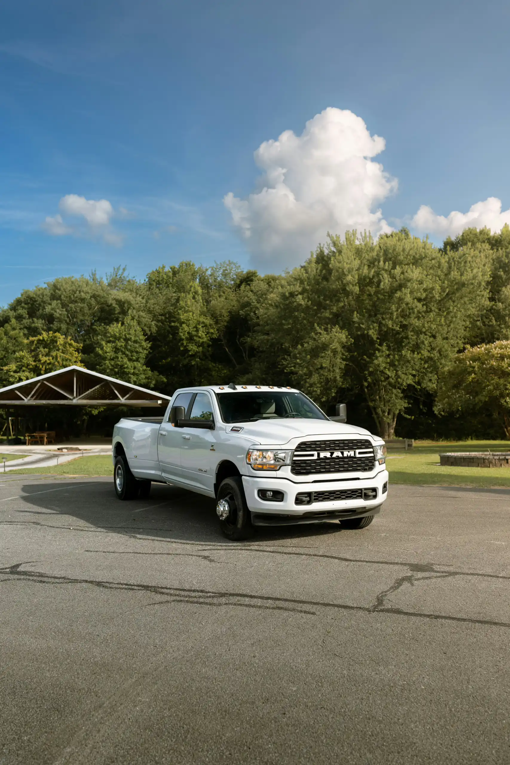 2022 RAM 3500 Big Horn 4WD Crew Cab LWB's photo