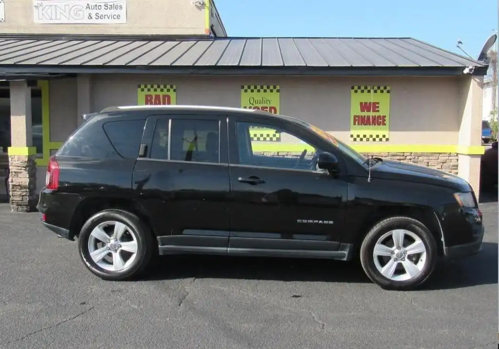 2016 Jeep Compass Latitude's photo