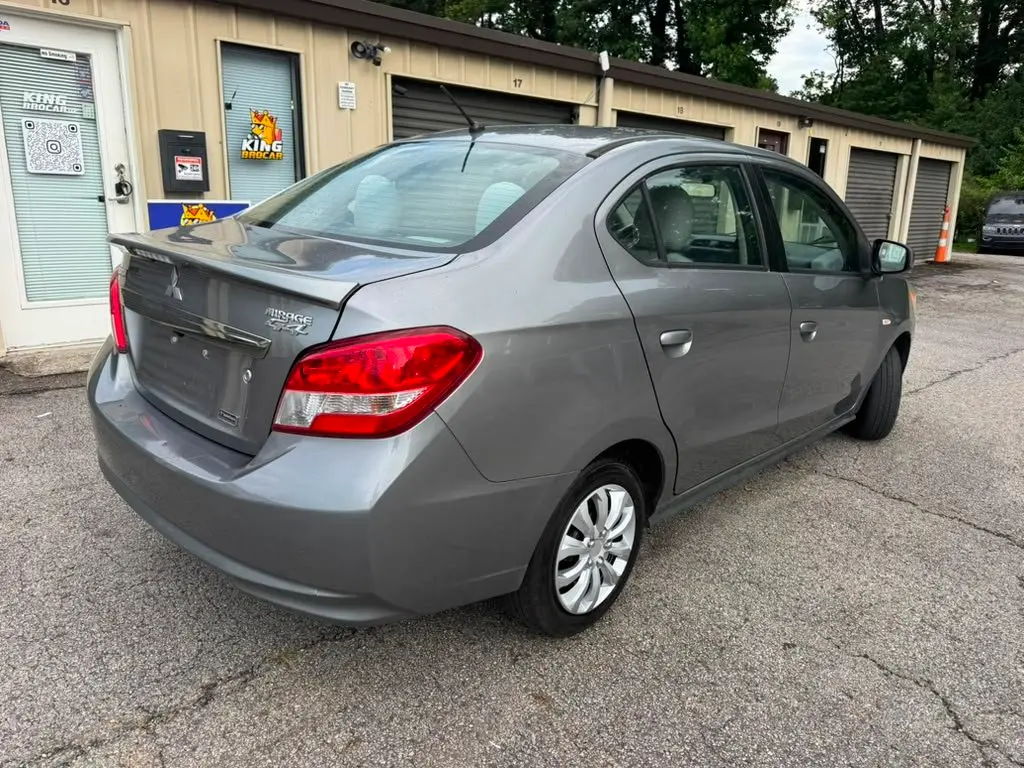 2019 Mitsubishi Mirage RF CVT photo 3