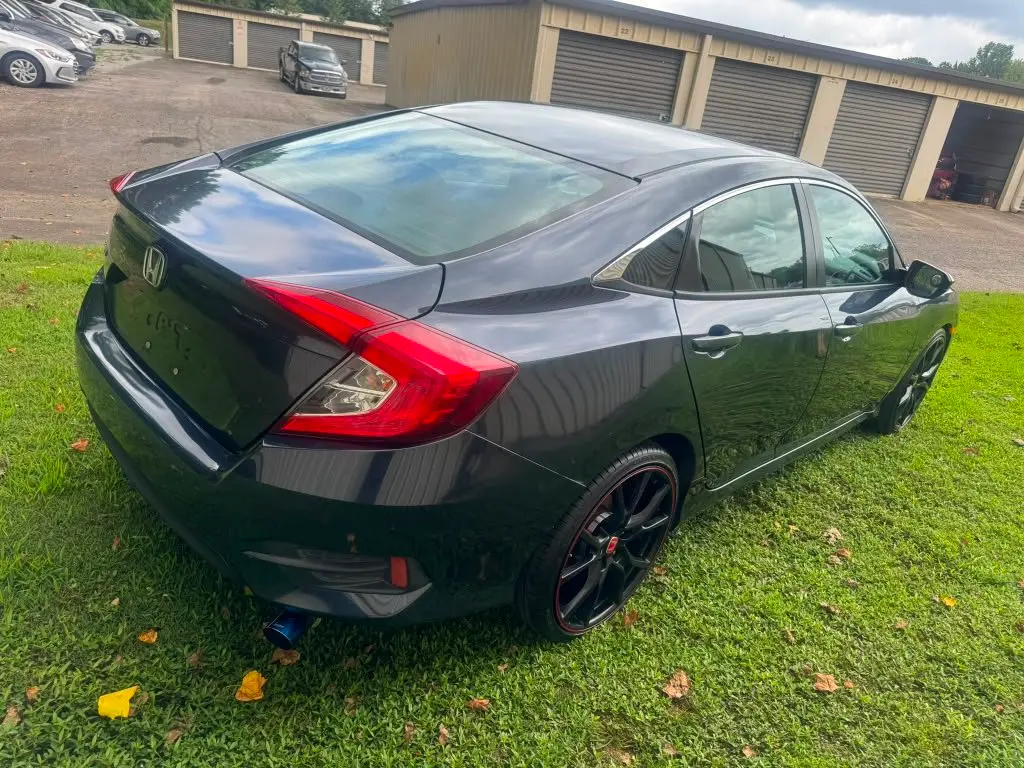 2017 Honda Civic LX photo 5