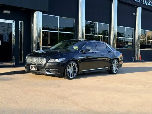 2019 Lincoln Continental Select FWD's photo
