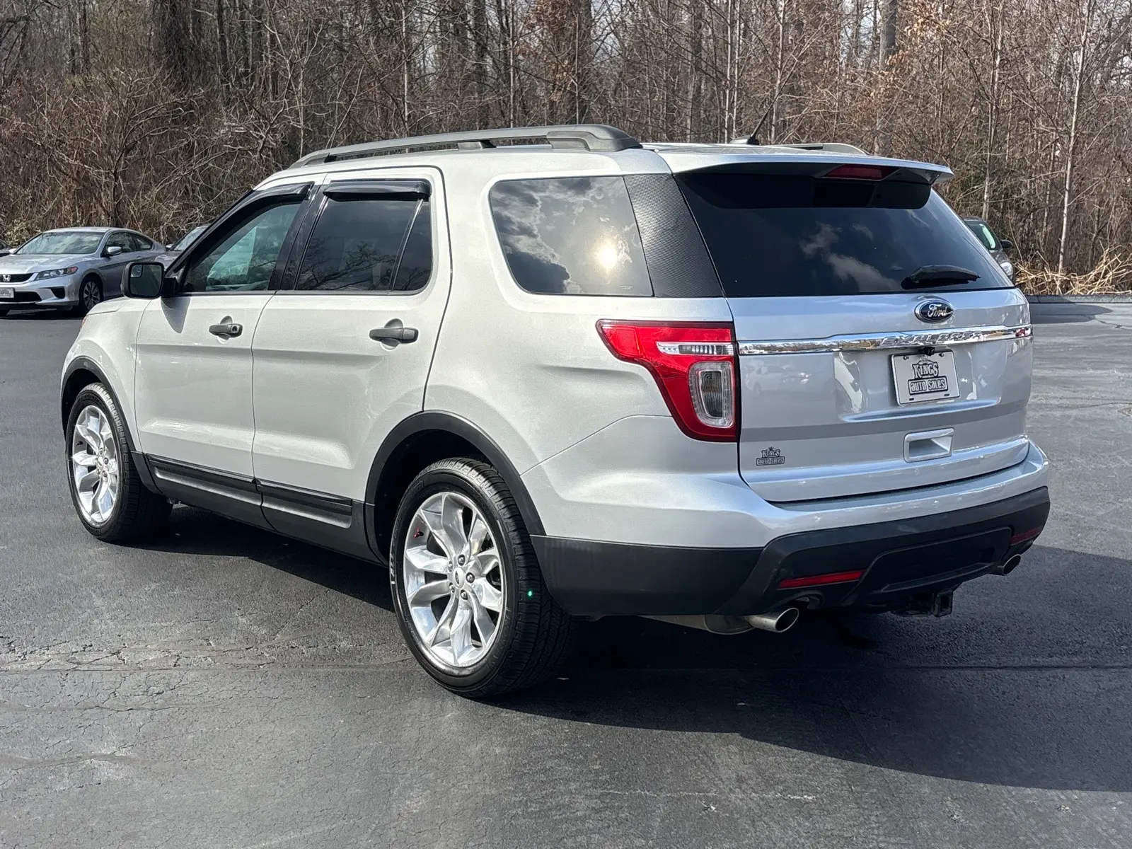 2012 Ford Explorer Base photo 4