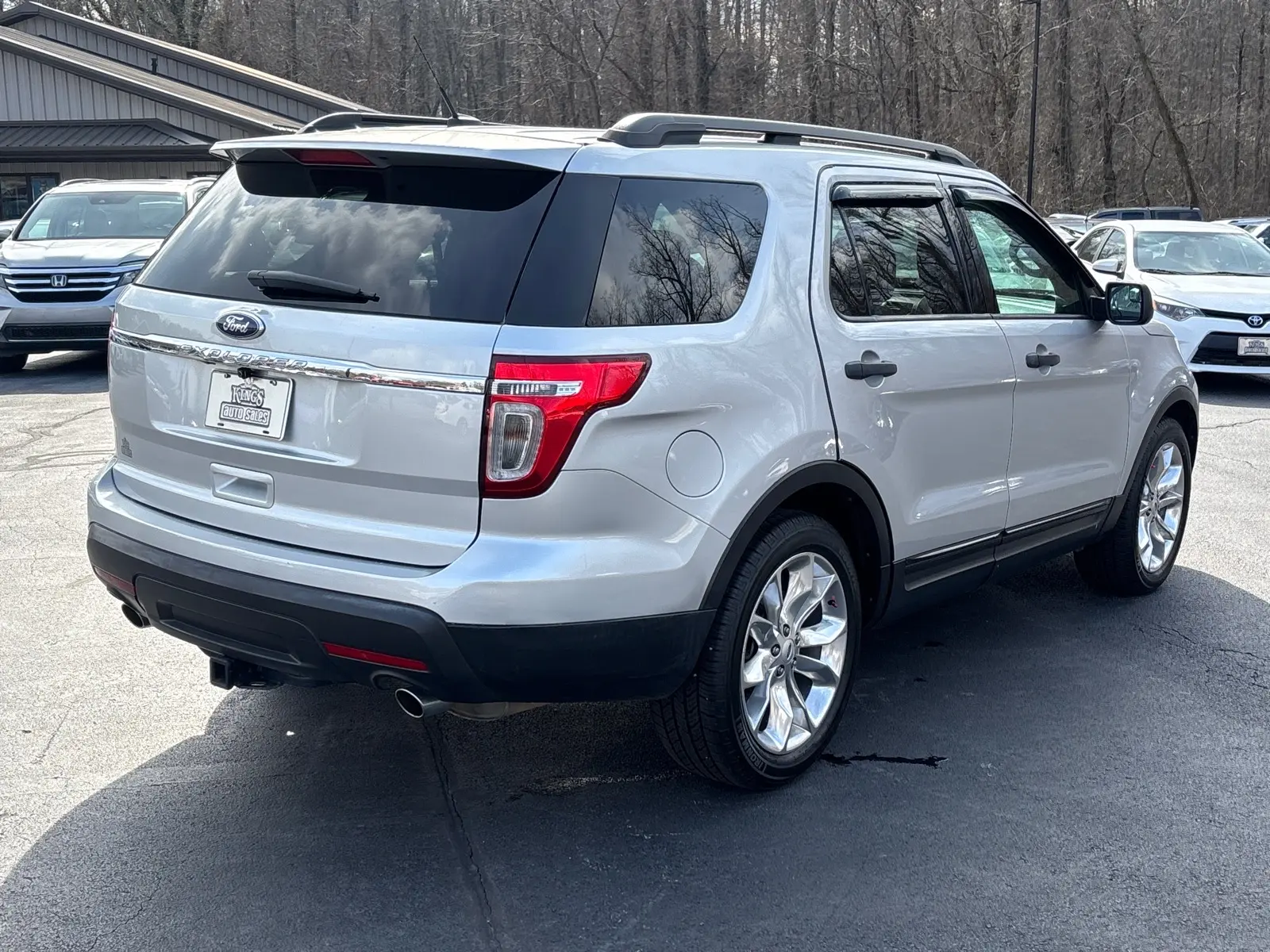 2012 Ford Explorer Base photo 5